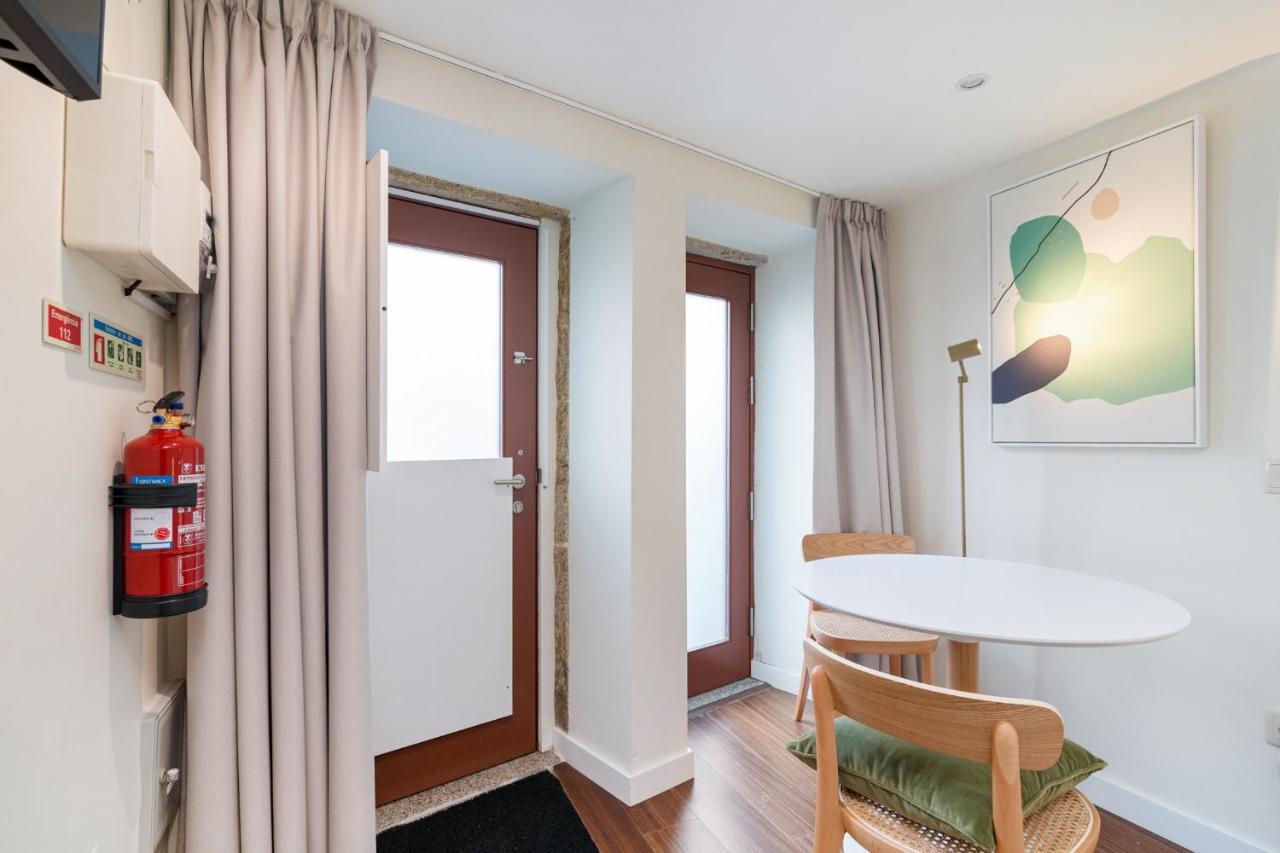 Charm Apartments Porto - Centro Batalha 2 Bagian luar foto
